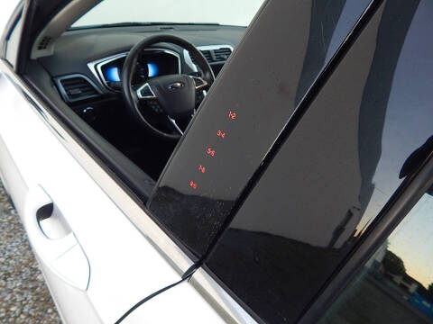 2014 Ford Fusion Hybrid SE