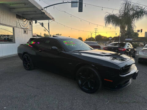 2016 Dodge Challenger R/T Plus