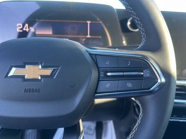 2026 Chevrolet Equinox EV LT 2