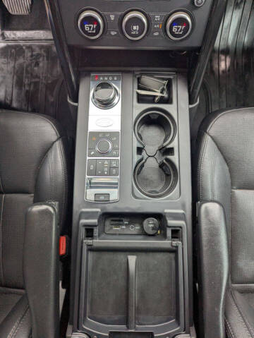 2017 Land Rover Discovery SE