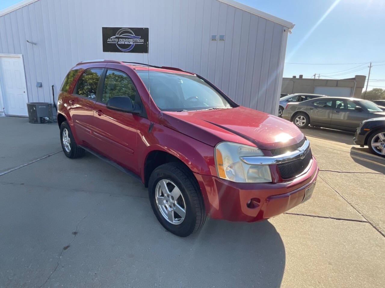 2005 Chevrolet Equinox for sale at Auto Connection in Waterloo, IA