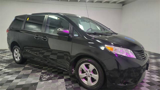 2014 Toyota Sienna L 7-Passenger