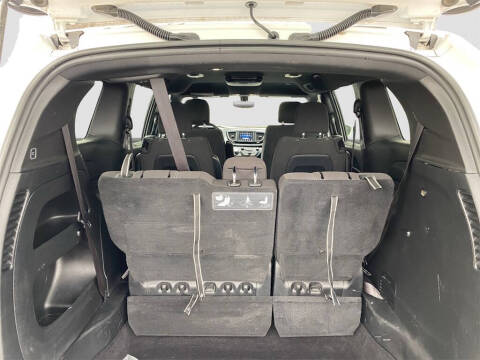 2020 Chrysler Pacifica Touring