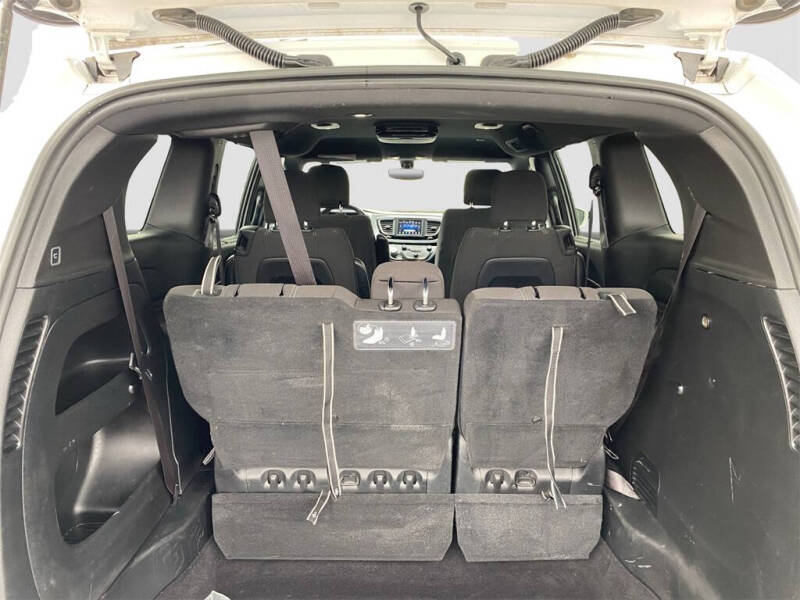 2020 Chrysler Pacifica Touring