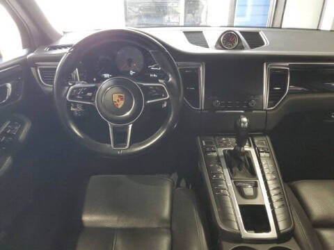 2017 Porsche Macan S