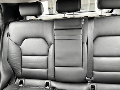 2018 Infiniti QX30 Premium