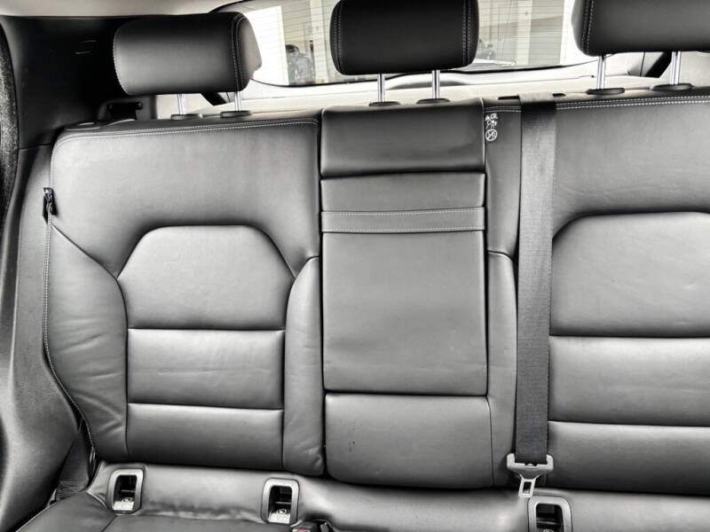 2018 Infiniti QX30 Premium