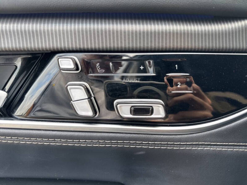 2022 Jeep Grand Wagoneer Series II