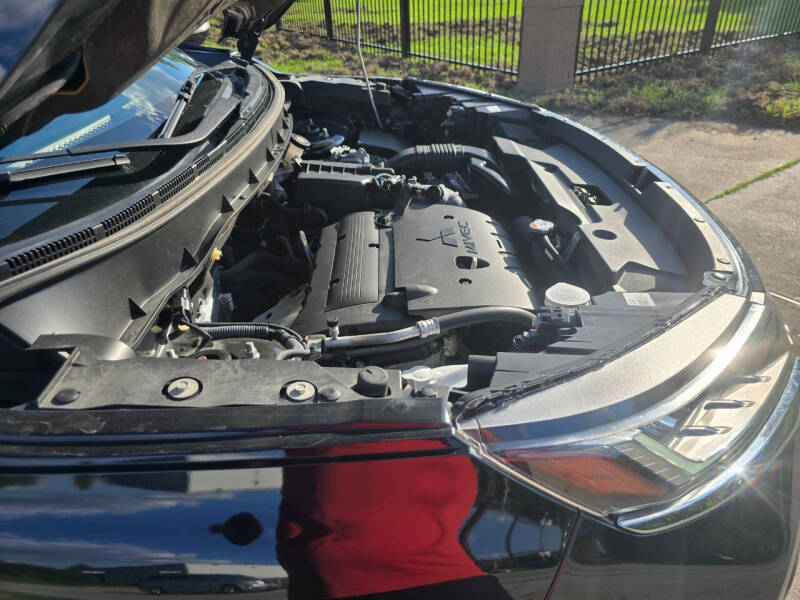 2020 Mitsubishi Outlander Sport SE