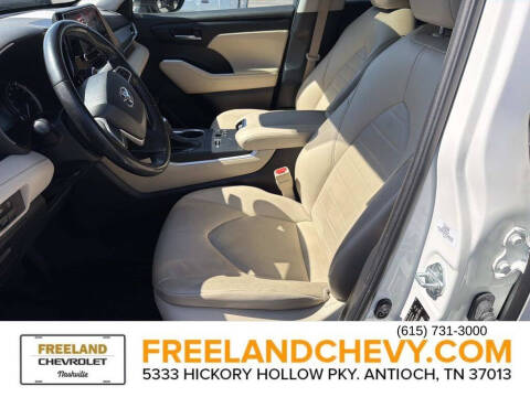 2023 Toyota Highlander XLE