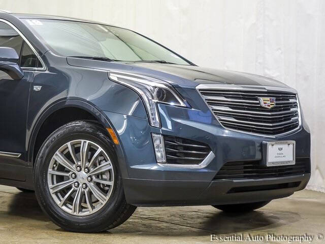 Used 2019 Cadillac XT5 Luxury with VIN 1GYKNCRS4KZ199272 for sale in Tinley Park, IL