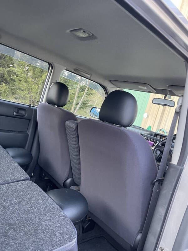 2000 Toyota BB