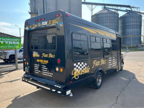 1999 Ford E-Series E-450 SD