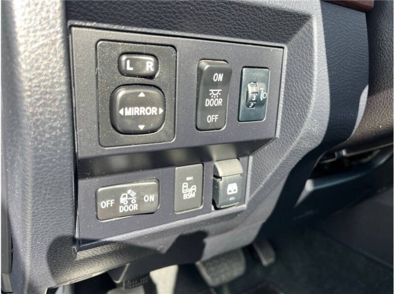 2017 Toyota Tundra Limited