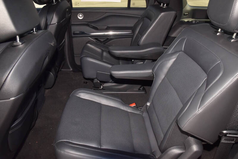 2025 Lincoln Navigator L Reserve