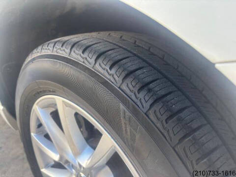 2012 Audi Q5 2.0T quattro Premium