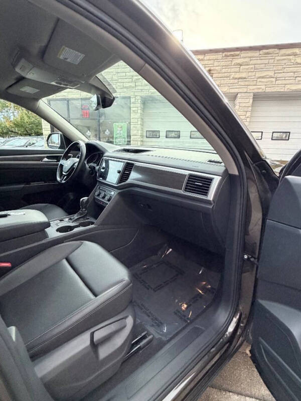 2019 Volkswagen Atlas V6 SE