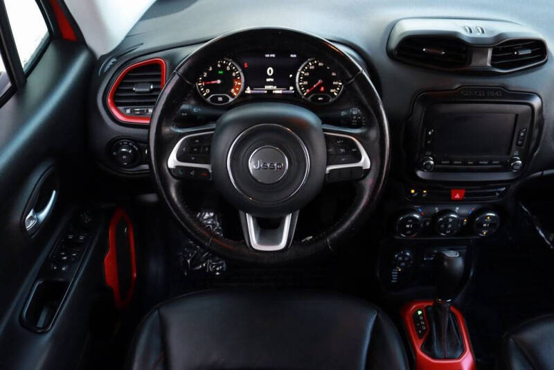 2017 Jeep Renegade Trailhawk