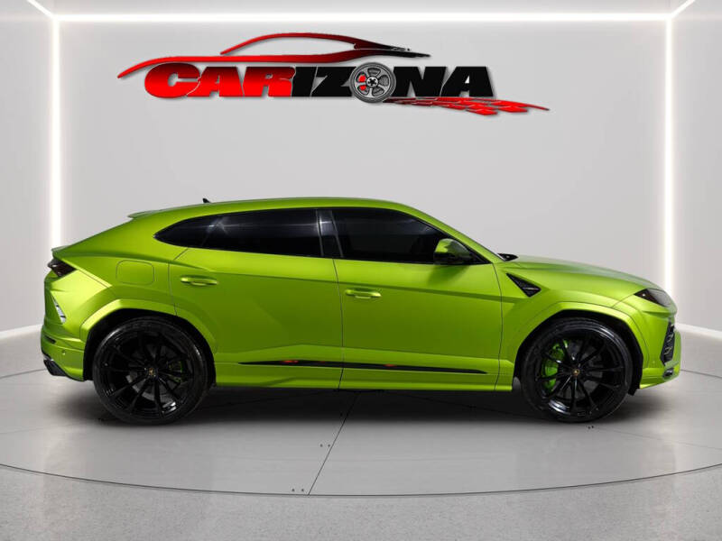 2020 Lamborghini Urus