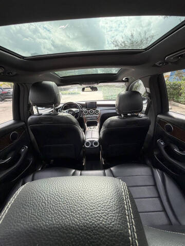 2019 Mercedes-Benz GLC GLC 300