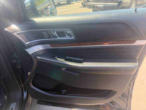2016 Ford Explorer Platinum