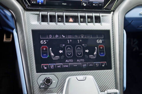 2024 Lamborghini Urus S