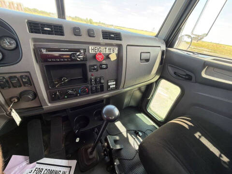 2014 Peterbilt 337