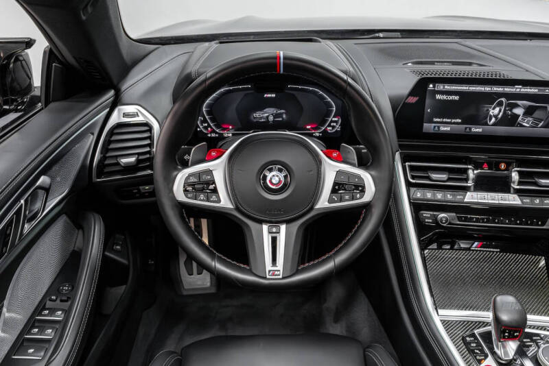 2022 BMW M8 Competition