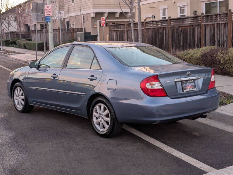 2003 Toyota Camry XLE