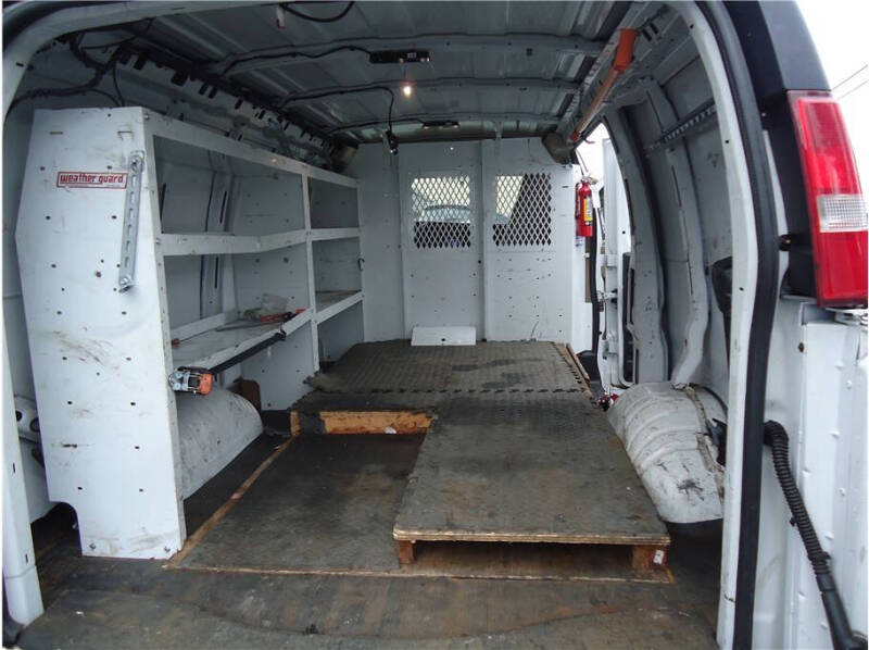 2017 Chevrolet Express 2500