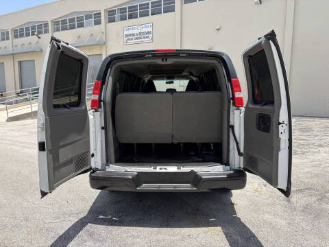 2020 Chevrolet Express LS 3500