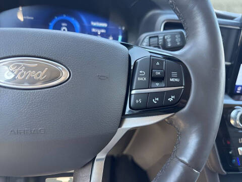 2021 Ford Explorer Platinum