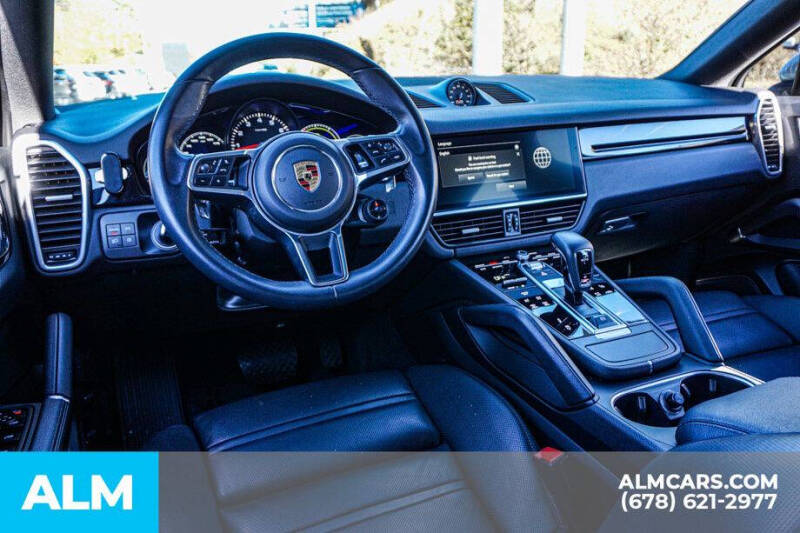 2023 Porsche Cayenne