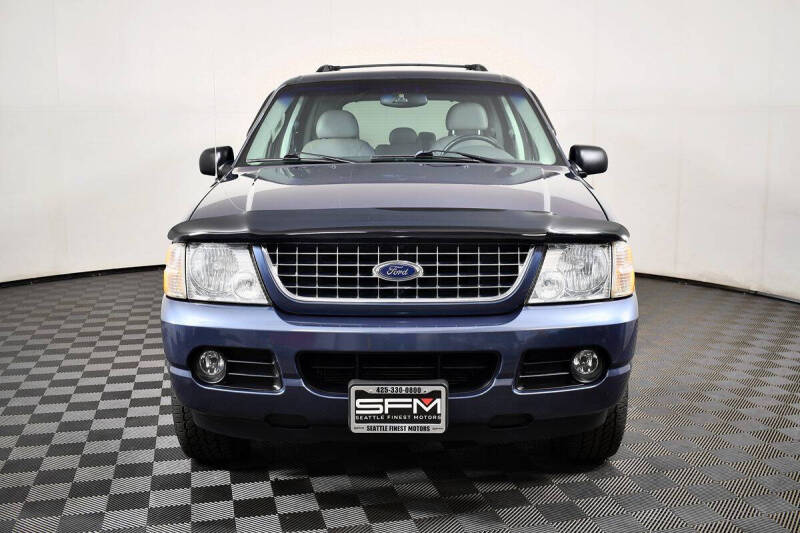 2004 Ford Explorer XLT