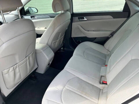 2016 Hyundai Sonata SE