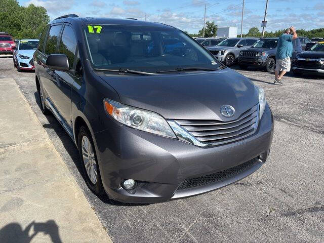 2017 Toyota Sienna
