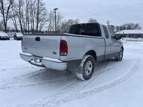 2003 Ford F-150 XL