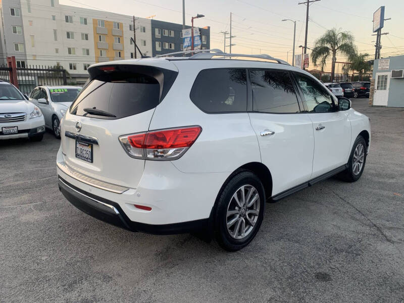 2014 Nissan Pathfinder SV