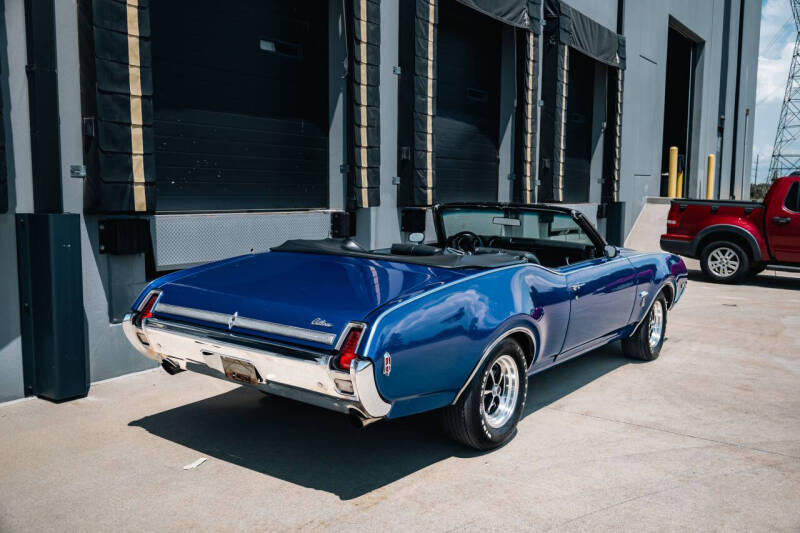 1969 Oldsmobile Cutlass