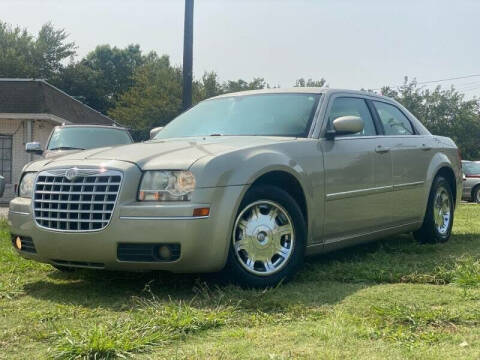 2006 Chrysler 300 for sale at Cash Car Outlet in Mckinney TX