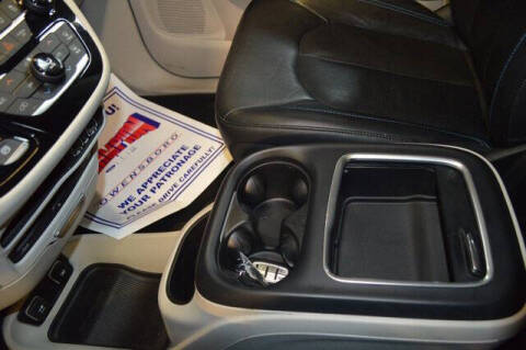 2021 Chrysler Pacifica Touring L