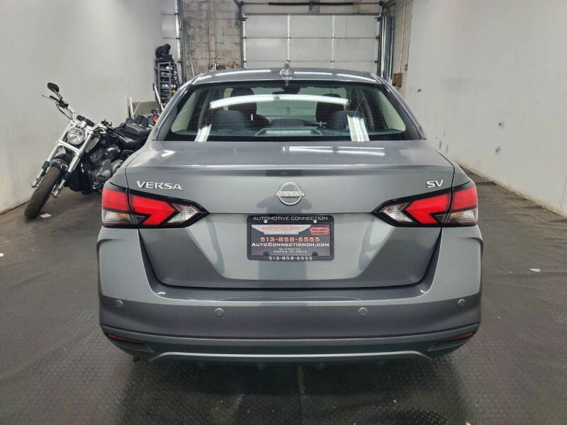 2023 Nissan Versa SV