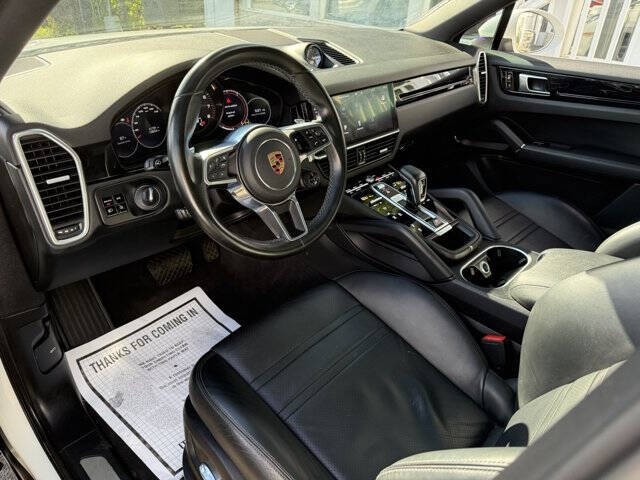 2020 Porsche Cayenne Coupe