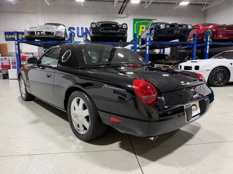 2002 Ford Thunderbird Deluxe