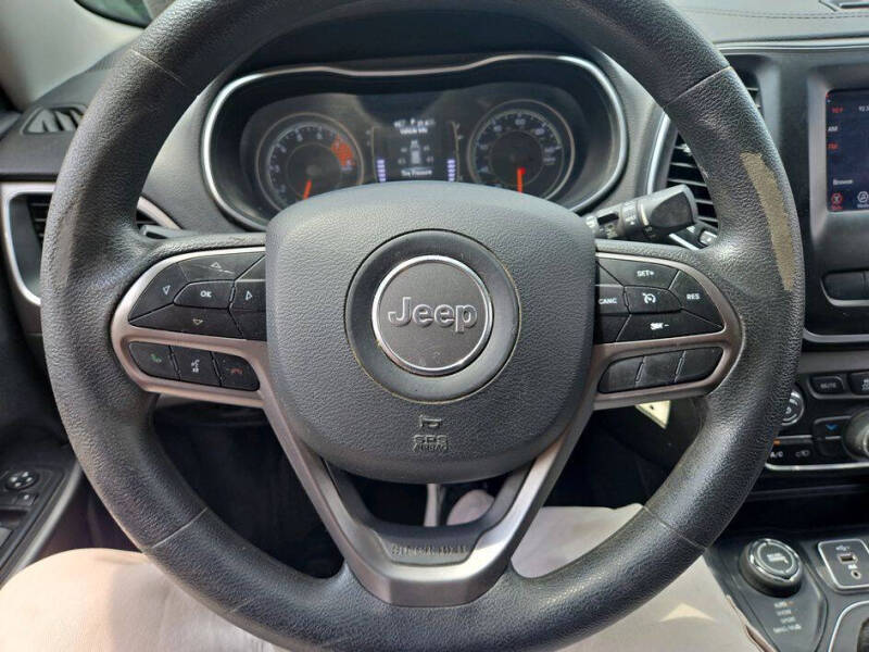 2019 Jeep Cherokee Latitude