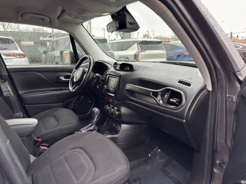 2017 Jeep Renegade Altitude