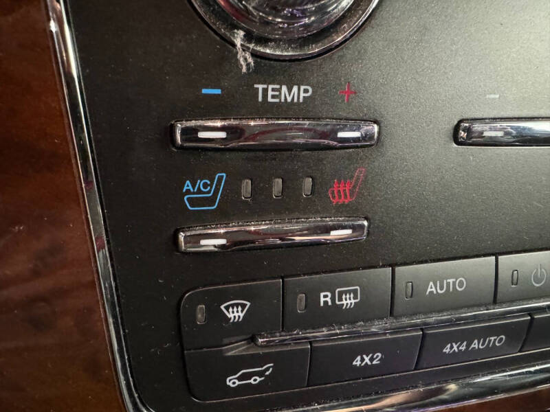 2016 Lincoln Navigator Select