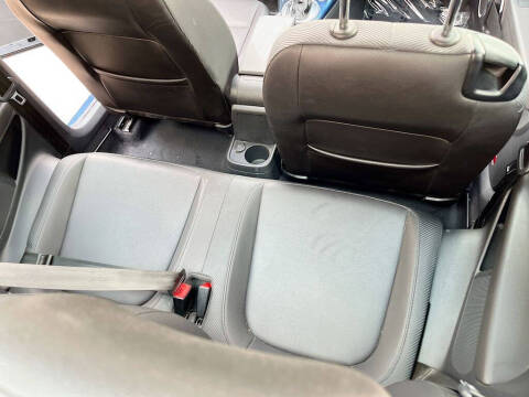 2019 Volkswagen Beetle 2.0T SE