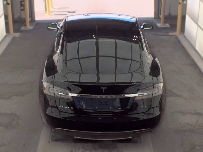 2015 Tesla Model S 70D