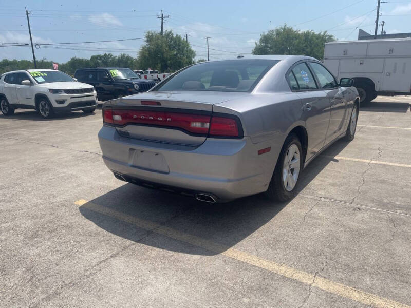 2014 Dodge Charger SE